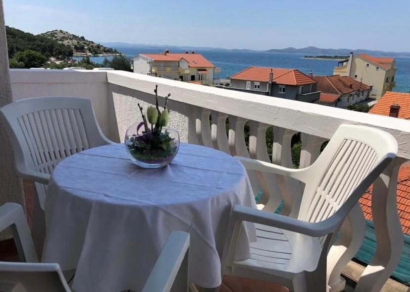 Grgo Apartments Drage Dış mekan fotoğraf